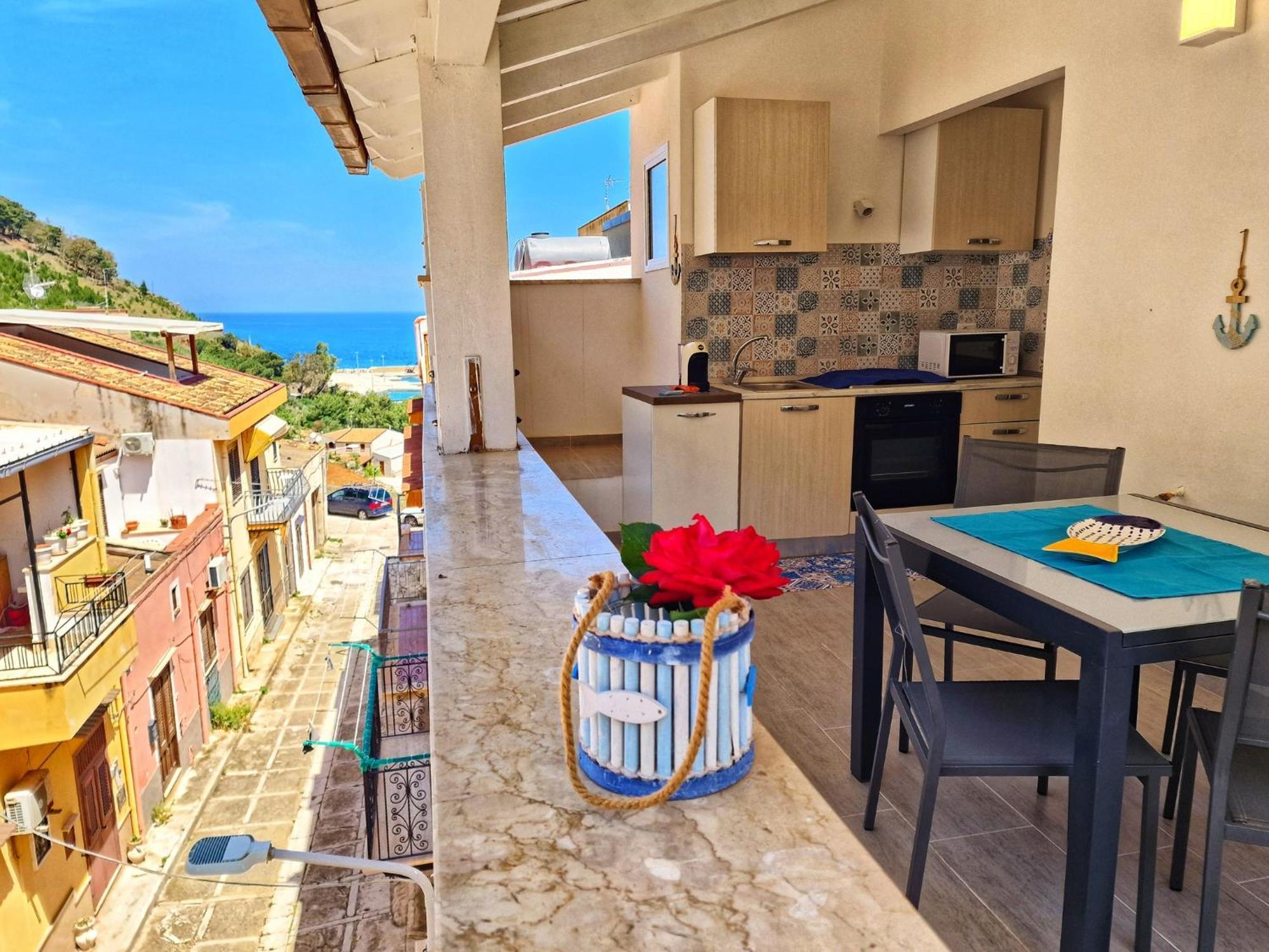 Casa Vacanze A&G กัสเตลลัมมาเร เดล โกลโฟ ภายนอก รูปภาพ